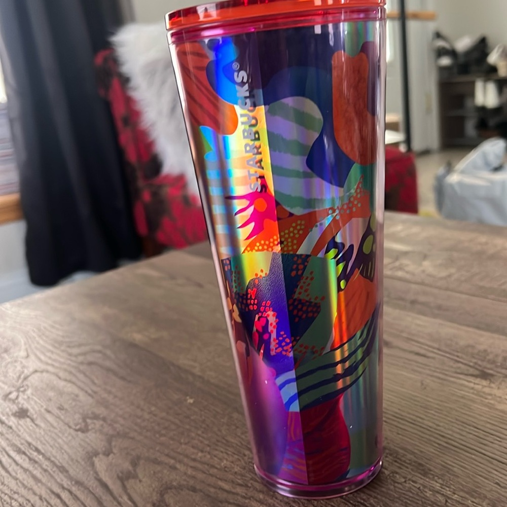NWOT Starbucks cup no straw
